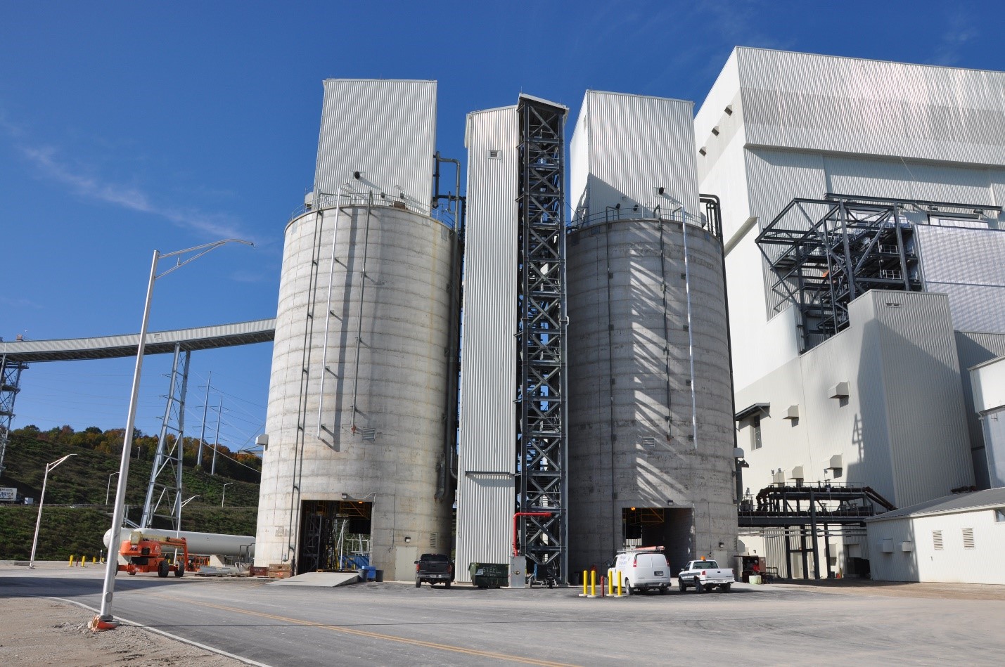 5 Silos for repair