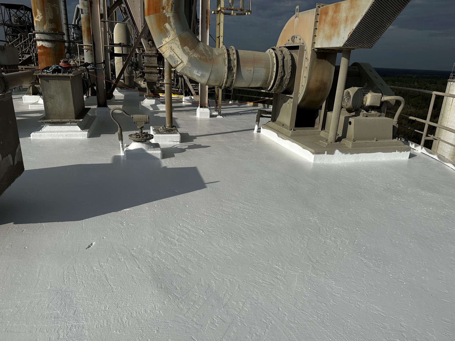 Silo rooftop cleaning coating after photo