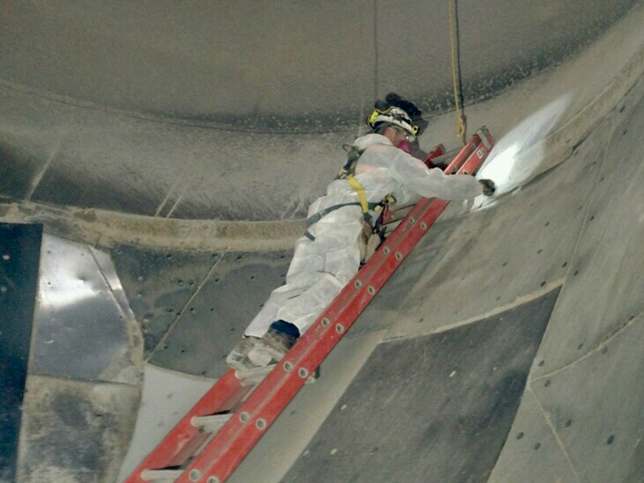 silo cleaning